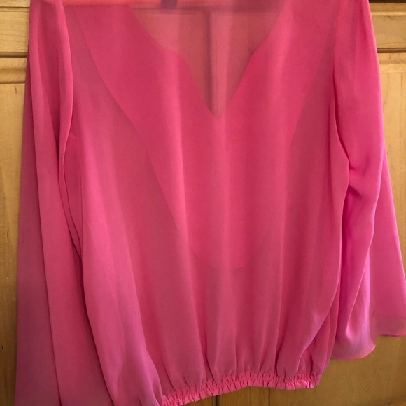 Ladies Blouse - Picture 3 of 5